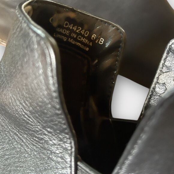 Cole Haan Black Leather Ankle Boots Size 6.5 – Minimalist, Classic, Comfortable - Picture 6 of 6